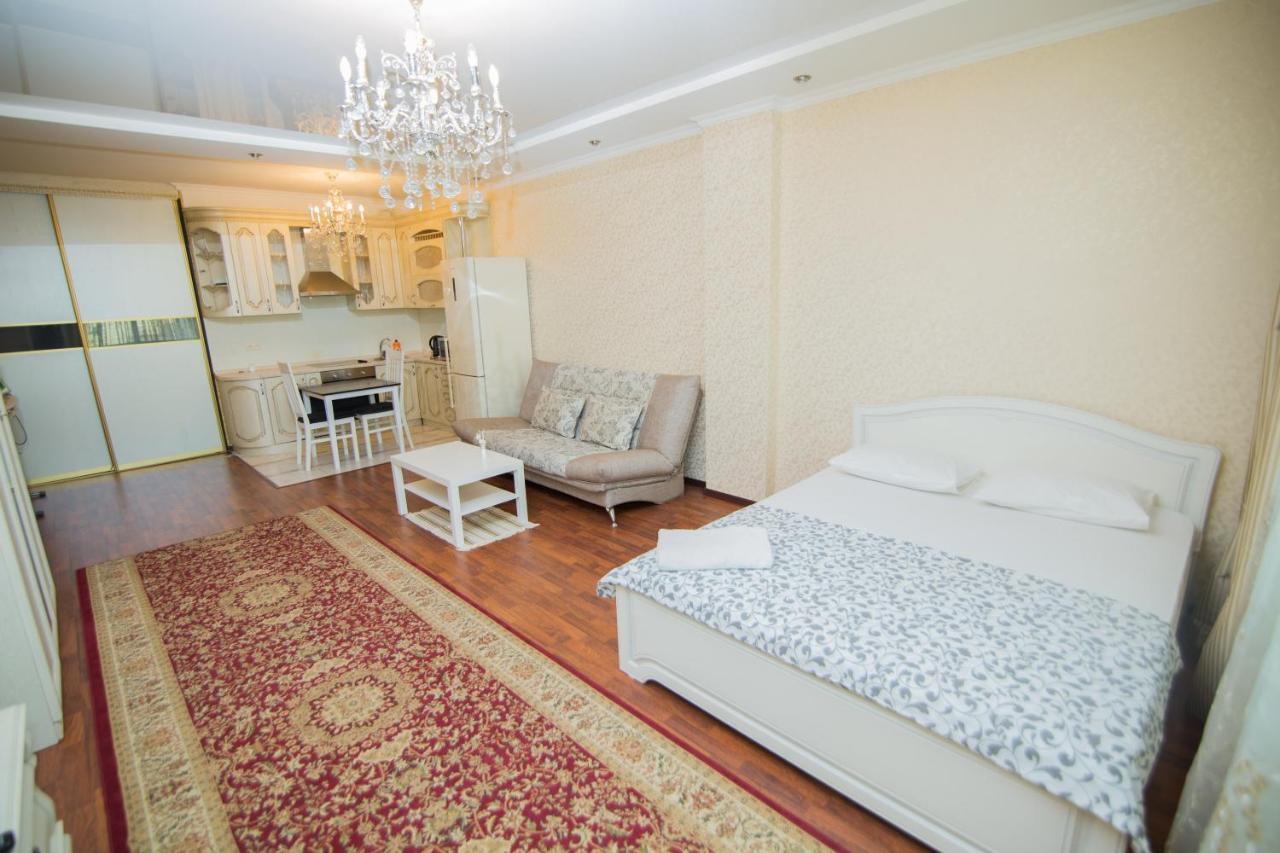 Apartment Severnoe 89 Астана Екстериор снимка